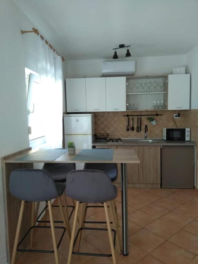 Doana Apartments Vir Eksteriør bilde