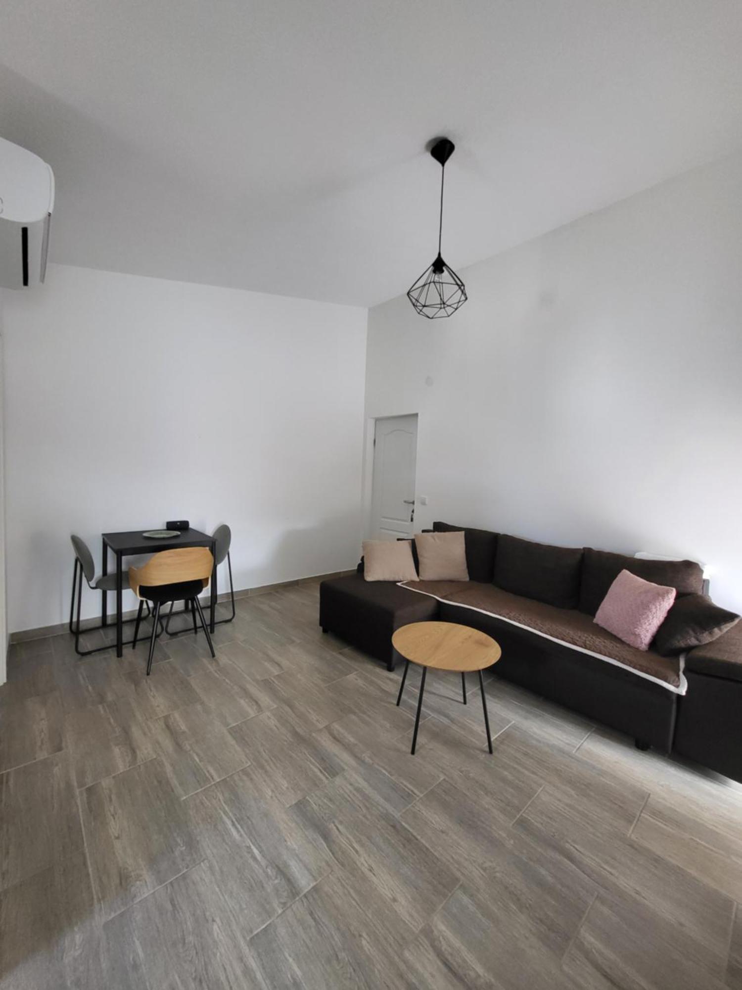 Doana Apartments Vir Eksteriør bilde